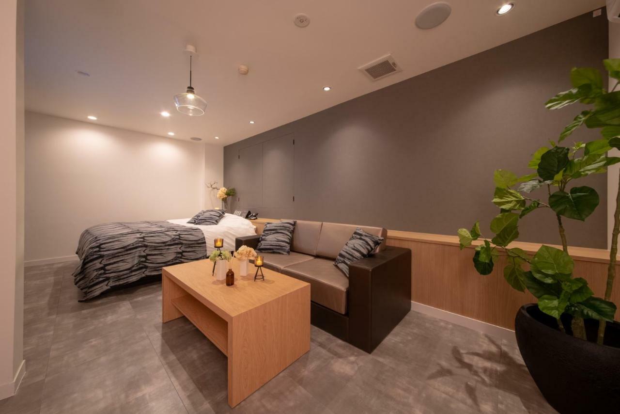 Hotel Waraku Shibukawa Экстерьер фото